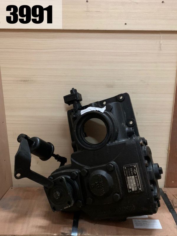 Коробка відбору потужності 113307313010 автокрана QY25K5 XCMG