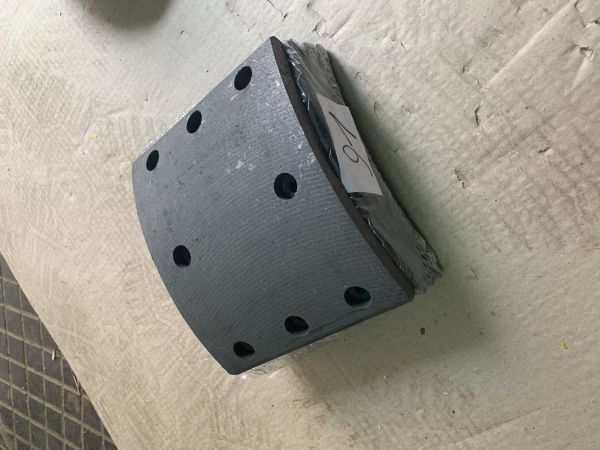 Гальмівні накладки задні для автокрана QY25K5