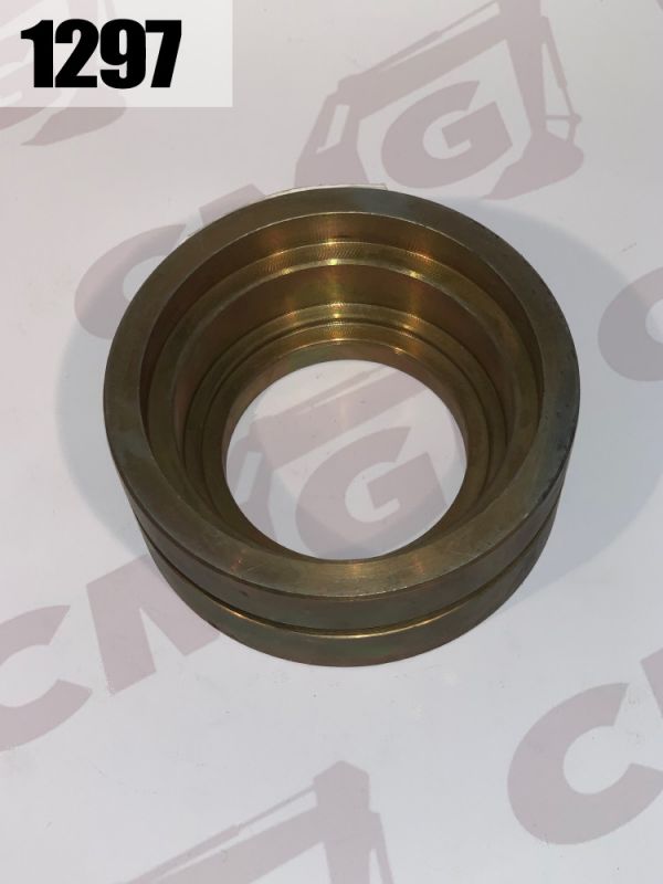 Кришка сальника ZL40.6-28A фронтального навантажувача ZL50G XCMG