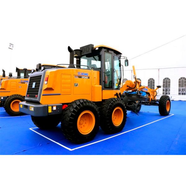 Автогрейдер XCMG GR2403