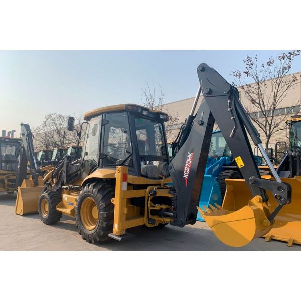 Екскаватор навантажувач XCMG XC870HK