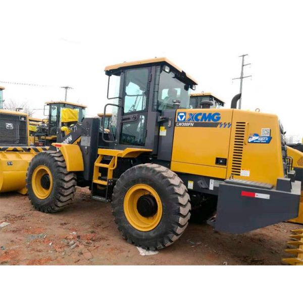 Фронтальний навантажувач XCMG LW300FN